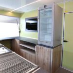 friet-foodbus-400-interieur-5
