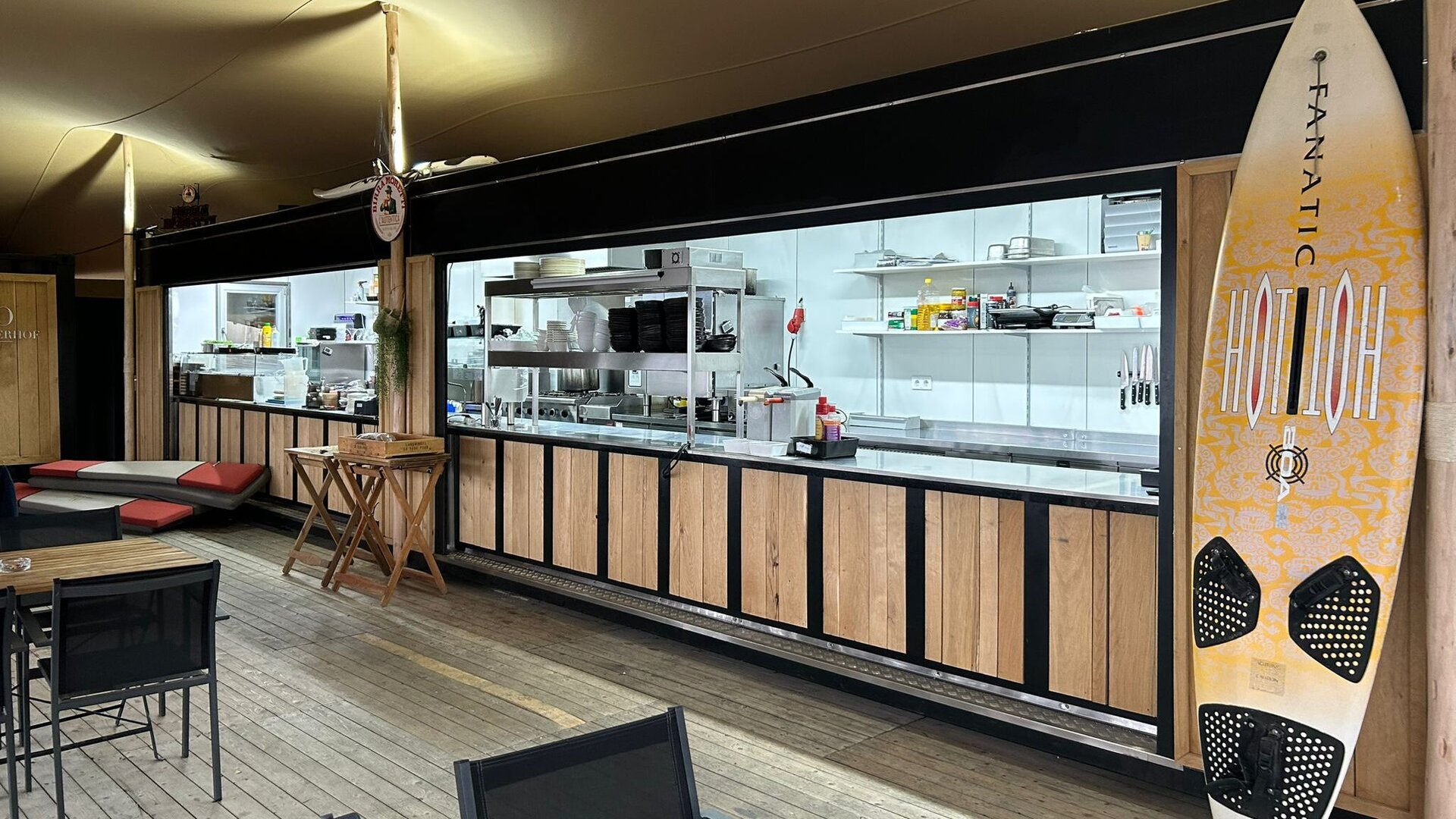 40ft Container 4 5 Aspect Ratio 16 9