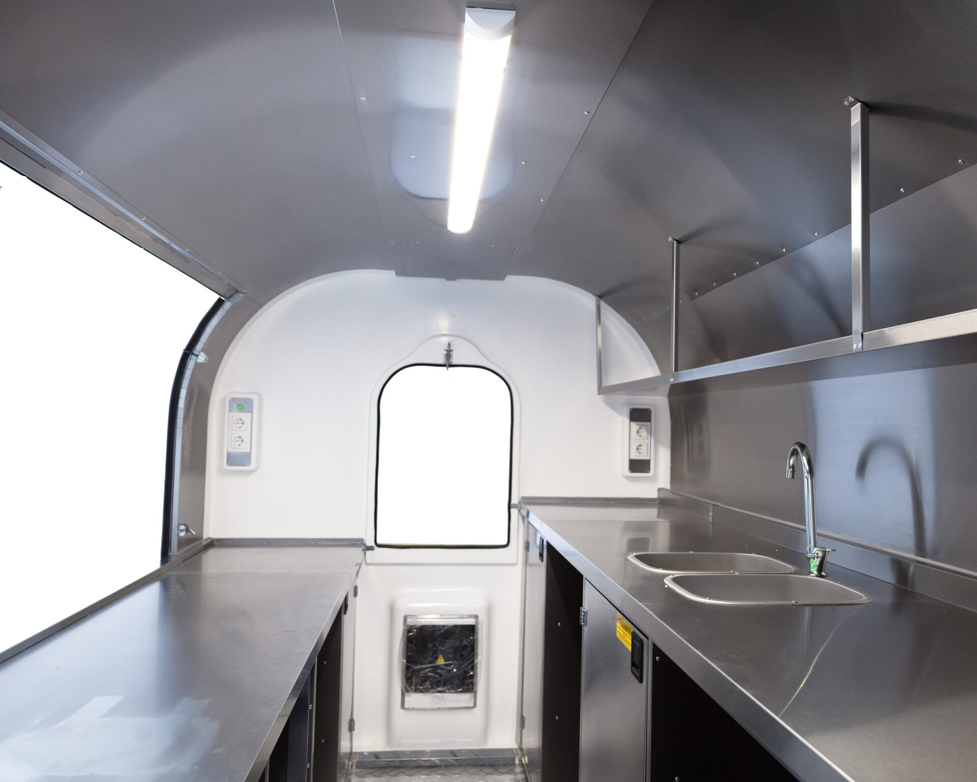 Eco Trailer 320 Innenraum 1